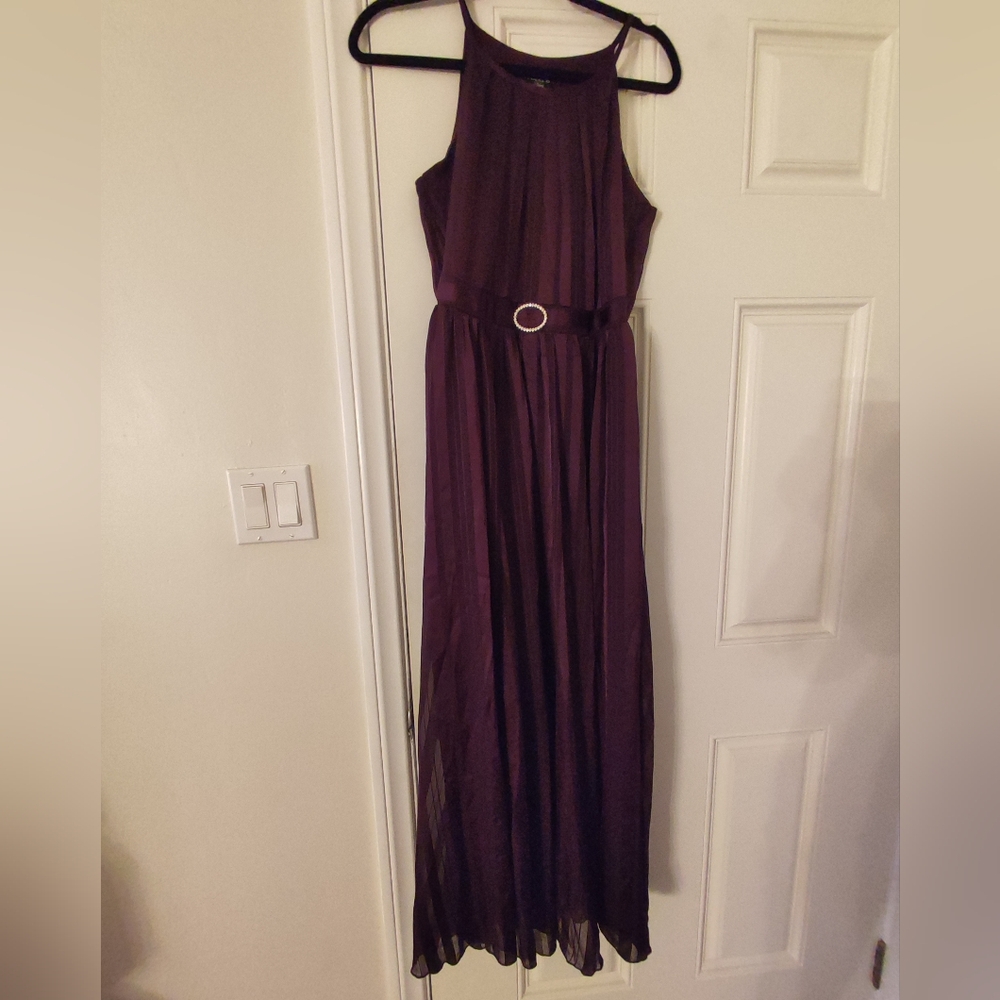Elegant Purple Halter Sleeveless Maxi Dress